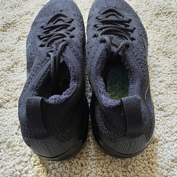 Wmns Nike Air VaporMax 2023 Flyknit Black Pre-Owned Sz 10 - Picture 6 of 8